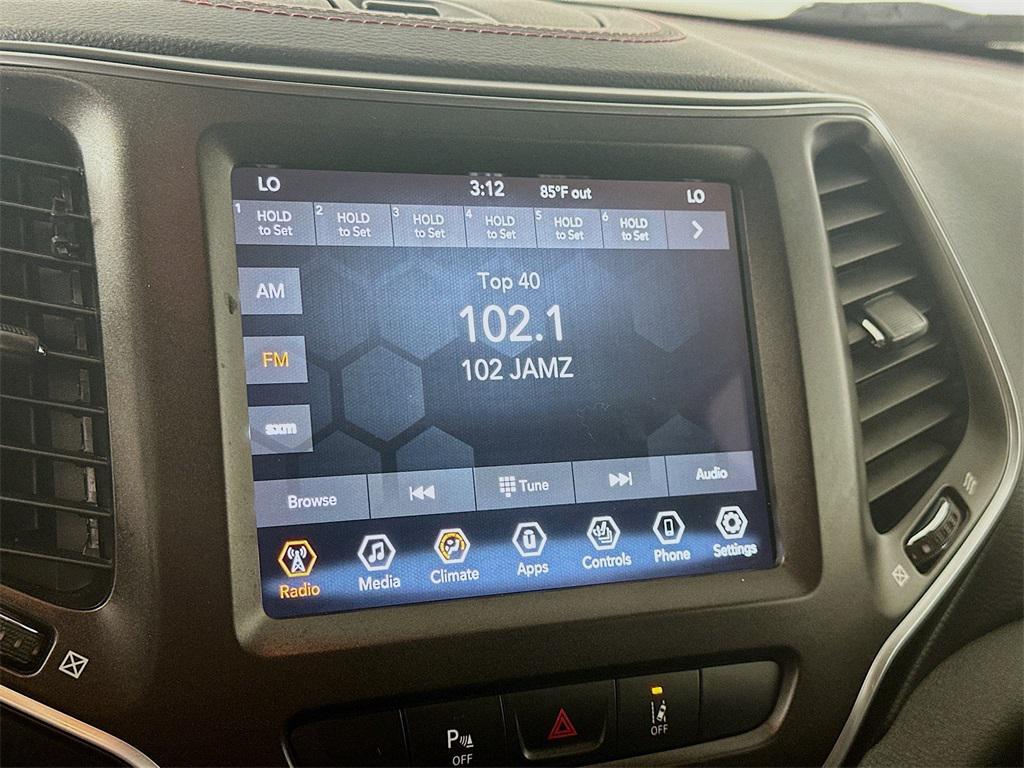 used 2021 Jeep Cherokee car, priced at $20,435