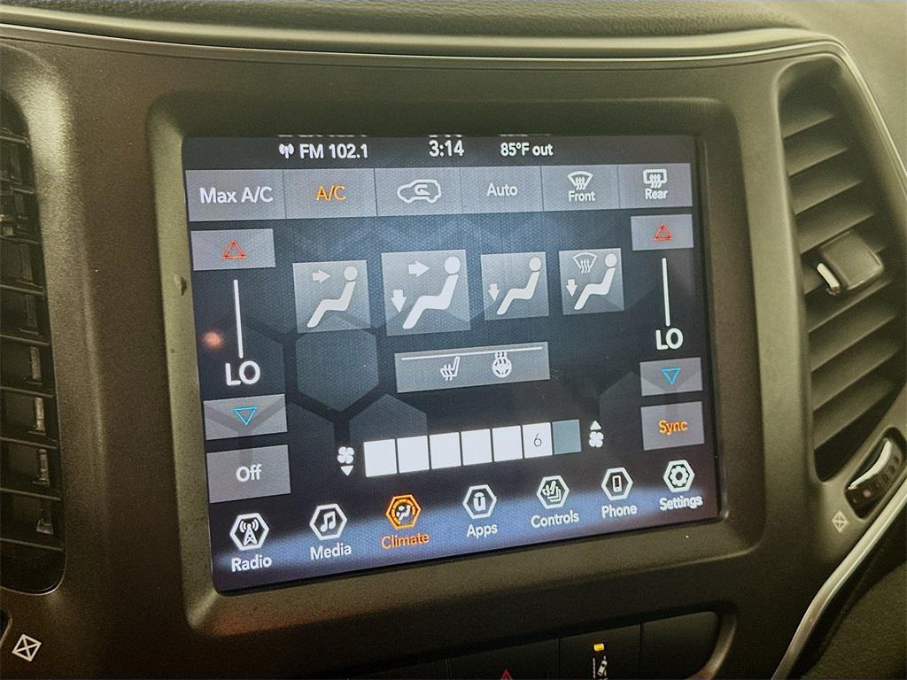 used 2021 Jeep Cherokee car, priced at $20,435