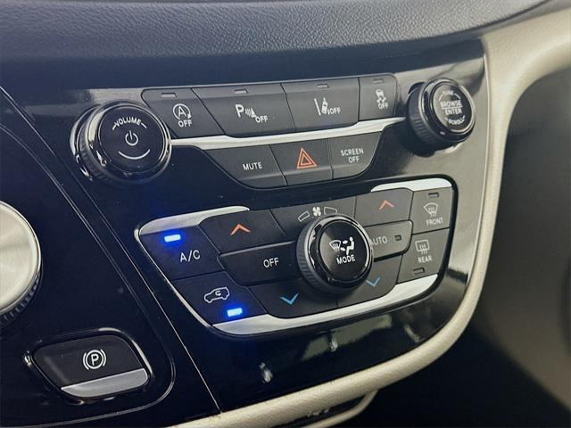 used 2021 Chrysler Pacifica car, priced at $19,935