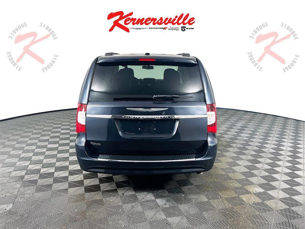 used 2014 Chrysler Town & Country car, priced at $5,885