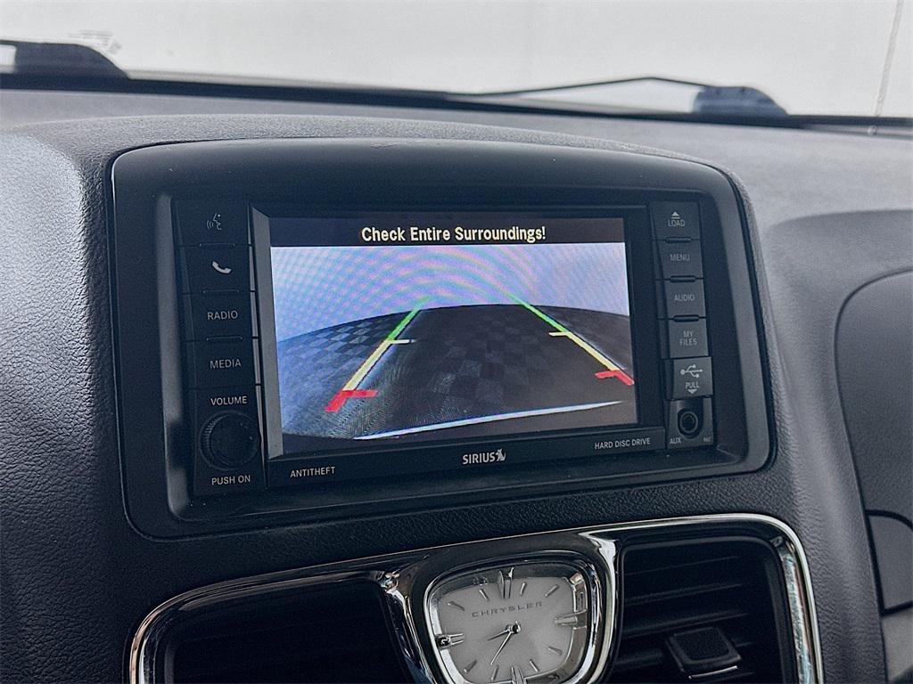 used 2014 Chrysler Town & Country car, priced at $5,885