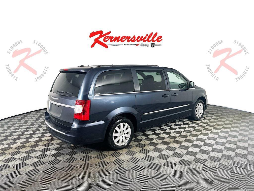 used 2014 Chrysler Town & Country car, priced at $5,885