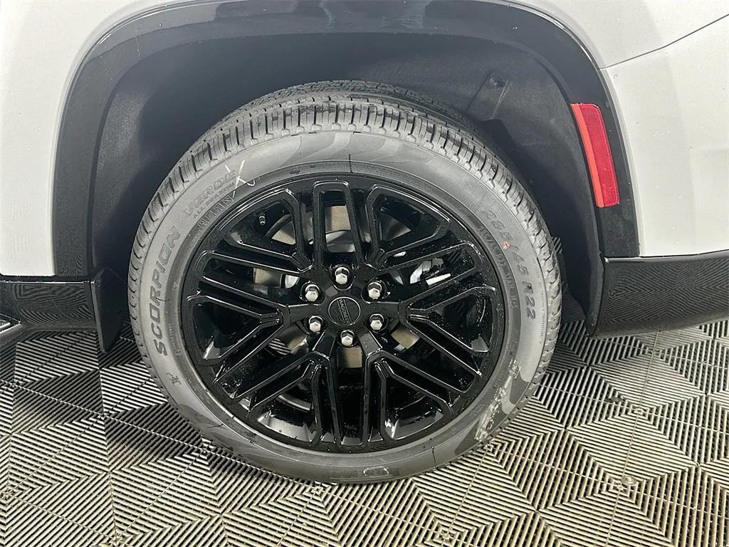 new 2025 Jeep Wagoneer L car, priced at $75,801