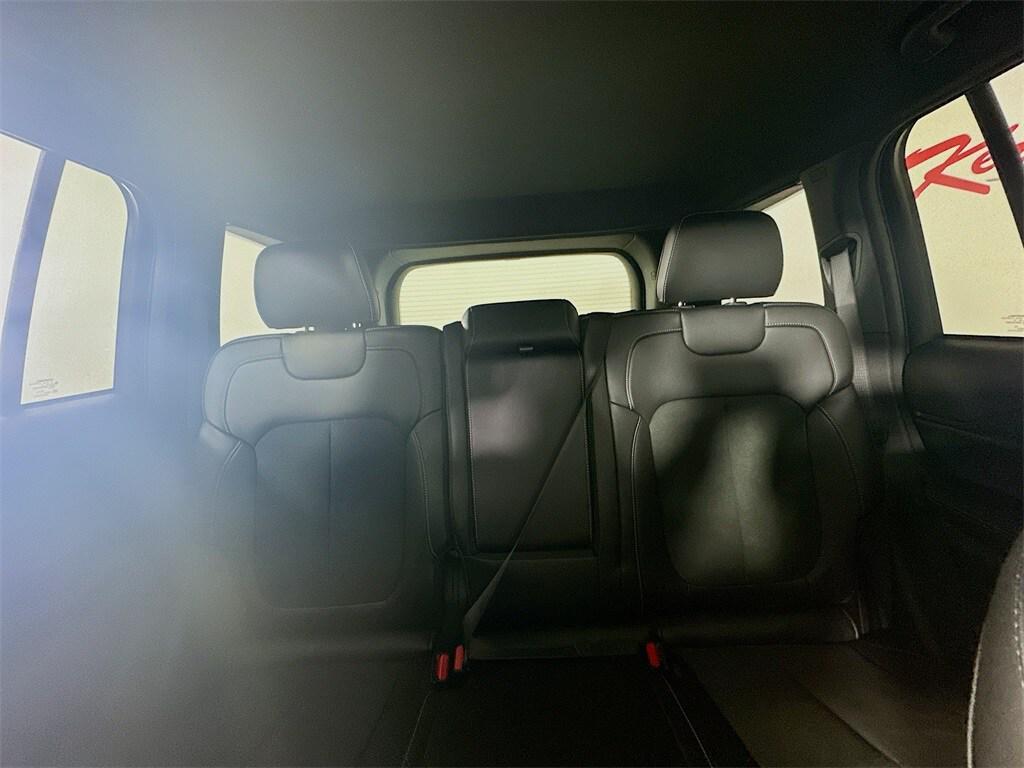 new 2025 Jeep Grand Cherokee car, priced at $41,190
