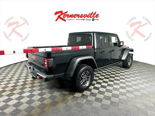 new 2025 Jeep Gladiator car, priced at $49,212