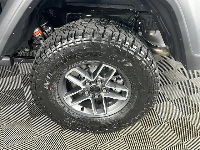 new 2025 Jeep Gladiator car, priced at $48,407