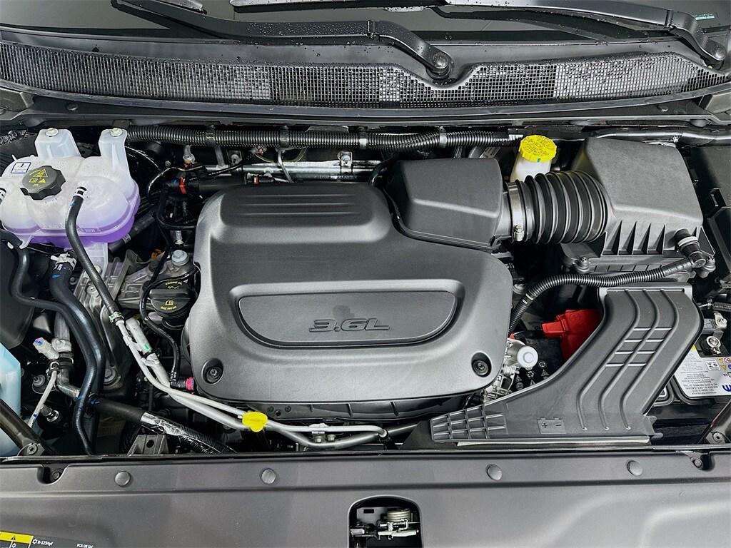 new 2025 Chrysler Pacifica car, priced at $44,178