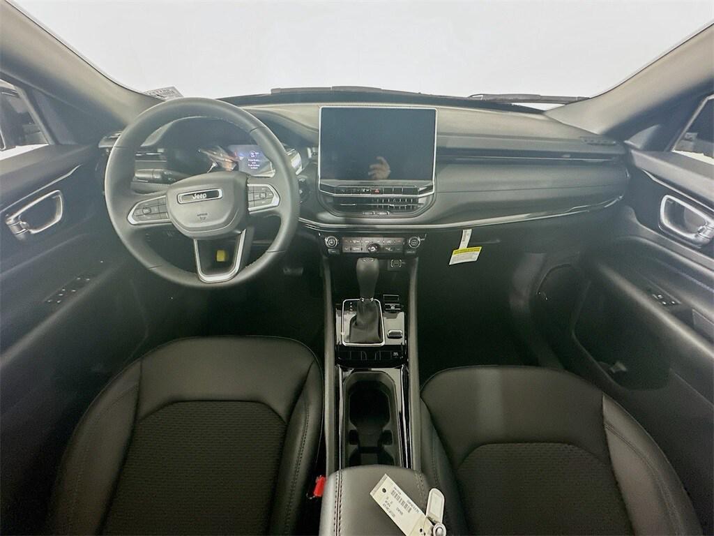 new 2025 Jeep Compass car, priced at $34,421