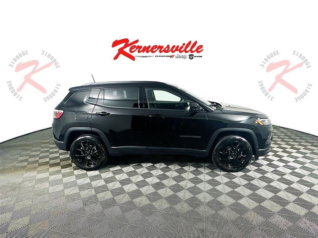 new 2025 Jeep Compass car, priced at $34,421
