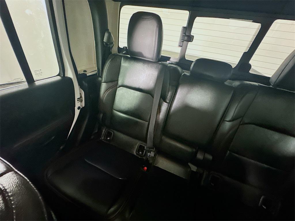 used 2023 Jeep Gladiator car, priced at $40,935