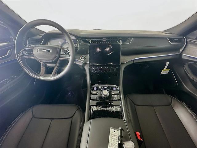 new 2025 Jeep Grand Cherokee car, priced at $54,350