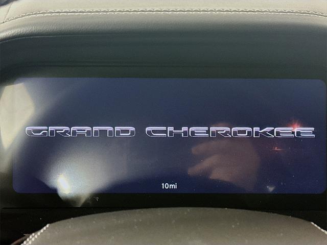 new 2025 Jeep Grand Cherokee car, priced at $56,871