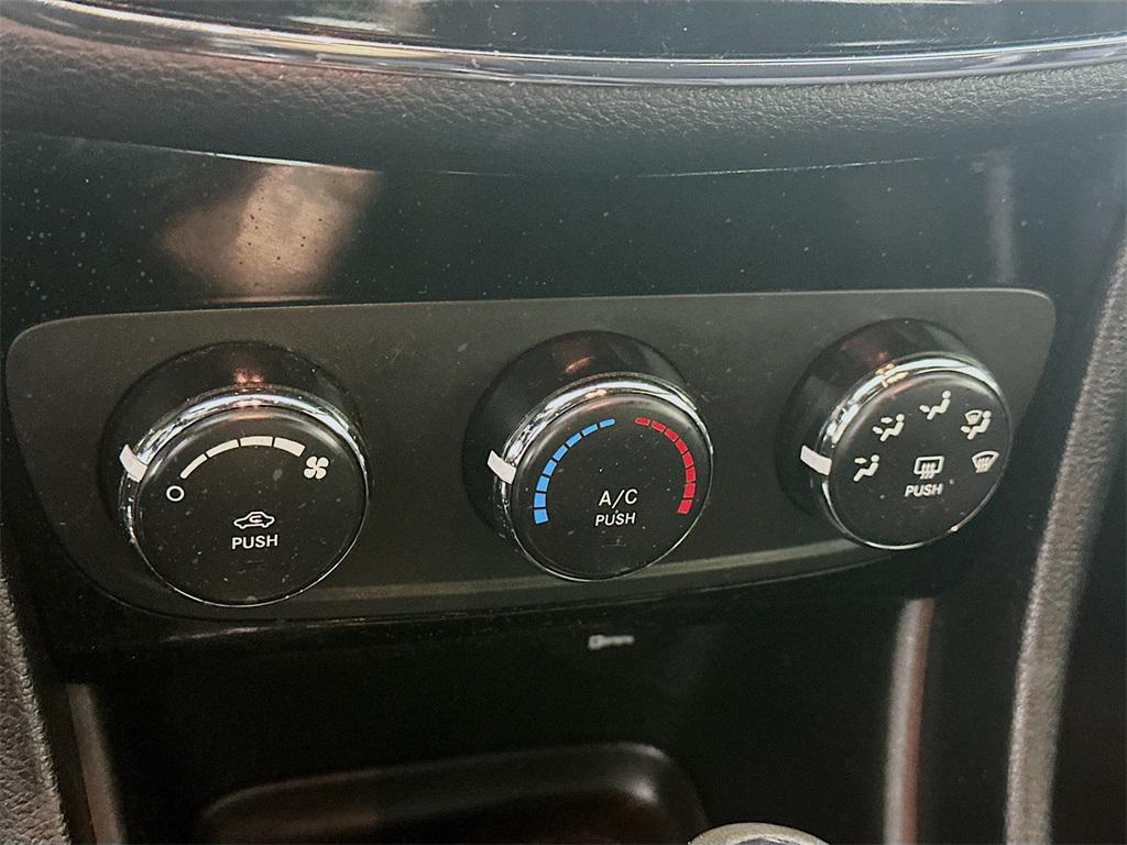 used 2012 Chrysler 200 car, priced at $4,885
