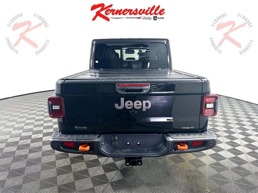 new 2026 Jeep Gladiator car, priced at $67,075