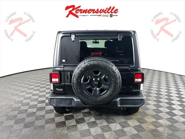 new 2025 Jeep Wrangler car, priced at $40,088