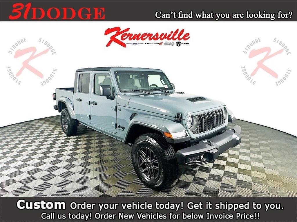 new 2025 Jeep Gladiator car, priced at $41,952
