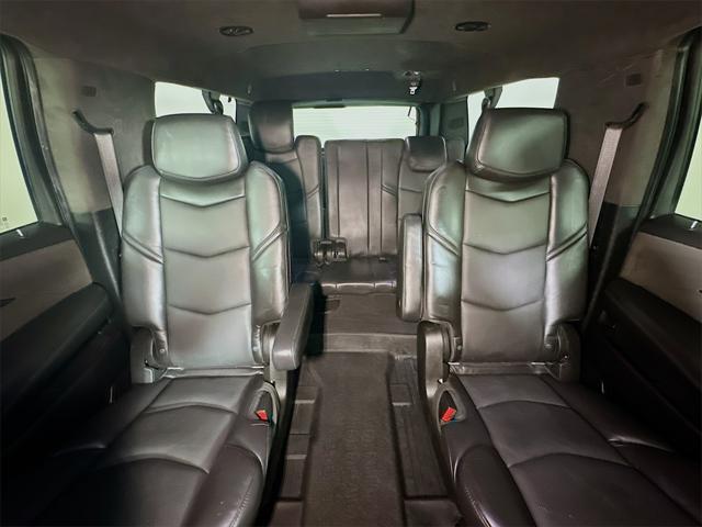 used 2020 Cadillac Escalade ESV car, priced at $36,977