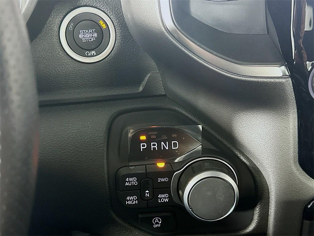 new 2025 Ram 1500 car, priced at $43,472
