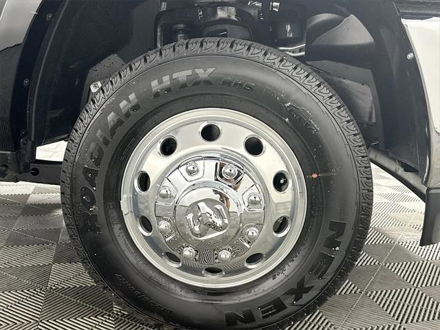 new 2024 Ram 3500 car, priced at $85,027