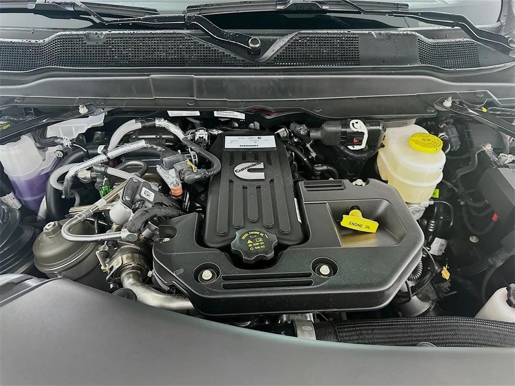 new 2025 Ram 2500 car, priced at $85,537