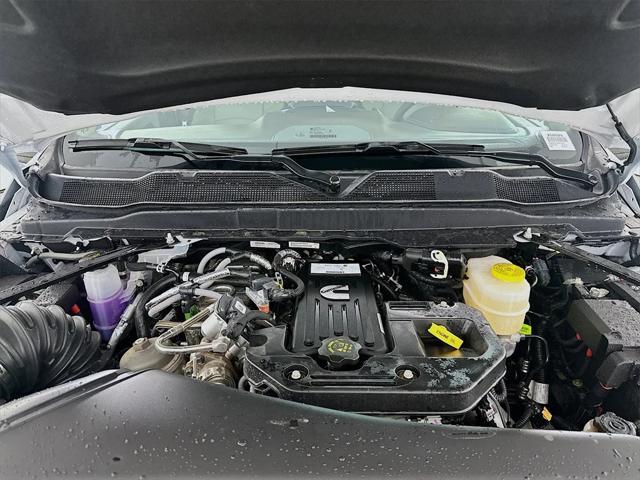 new 2025 Ram 3500 car, priced at $76,190