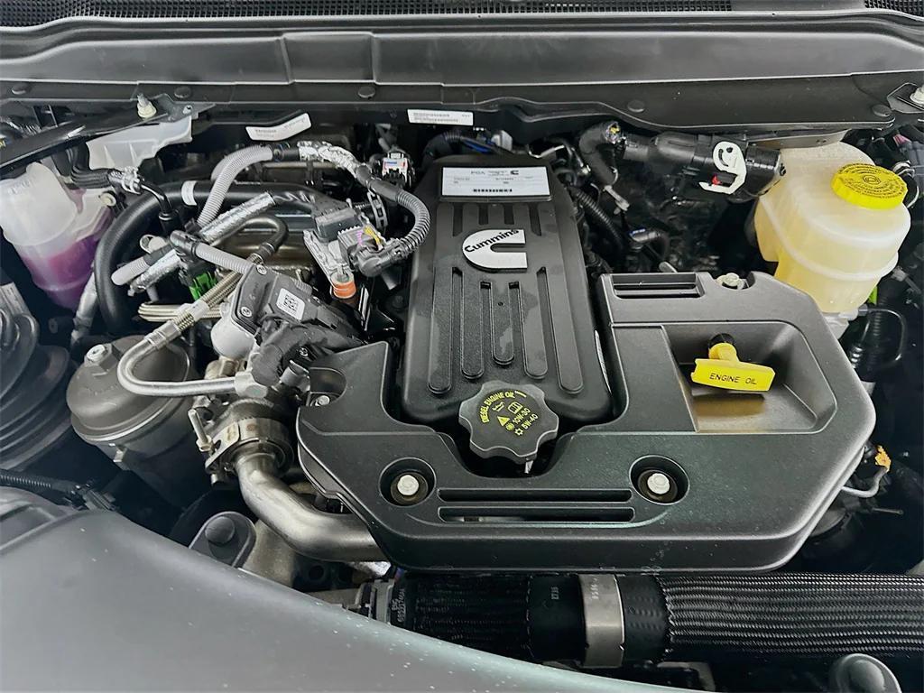 new 2025 Ram 3500 car, priced at $70,323