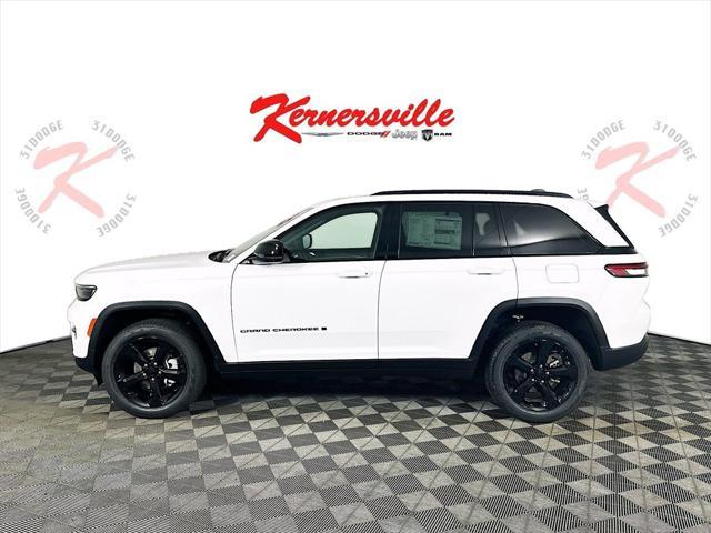 new 2025 Jeep Grand Cherokee car, priced at $45,548