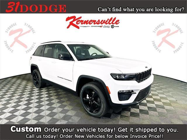 new 2025 Jeep Grand Cherokee car, priced at $45,548