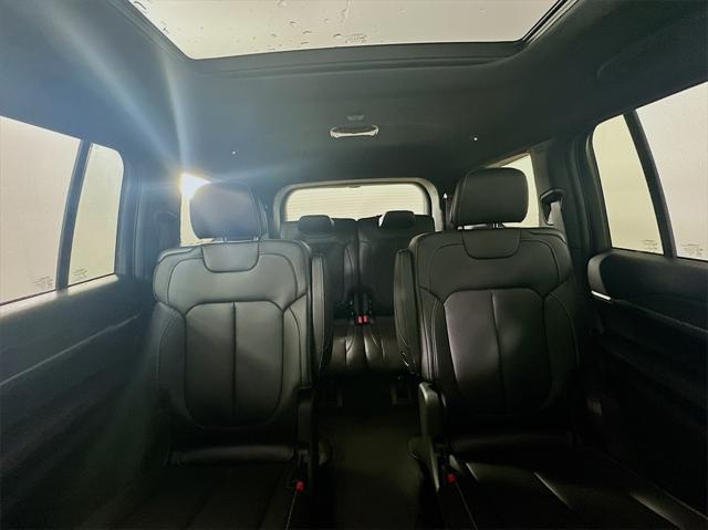 new 2025 Jeep Grand Cherokee L car, priced at $46,884