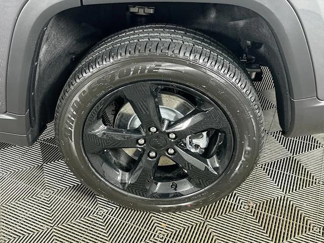 new 2025 Jeep Grand Cherokee L car, priced at $42,956