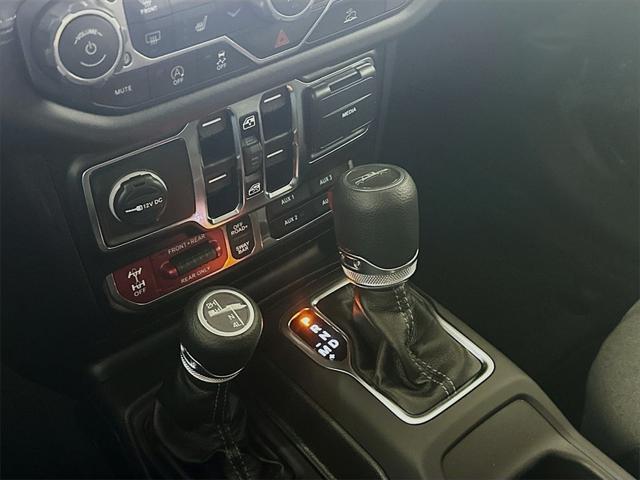 new 2025 Jeep Gladiator car, priced at $49,881