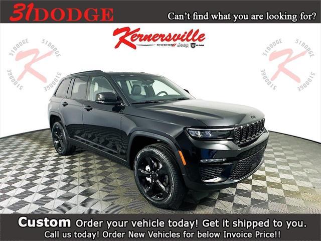 new 2025 Jeep Grand Cherokee car, priced at $43,997