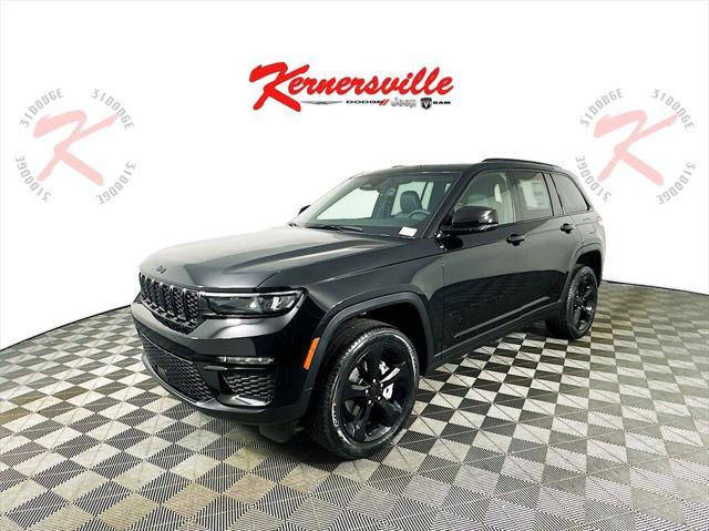new 2025 Jeep Grand Cherokee car, priced at $44,058