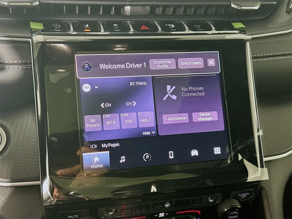 new 2025 Jeep Grand Cherokee car, priced at $39,742