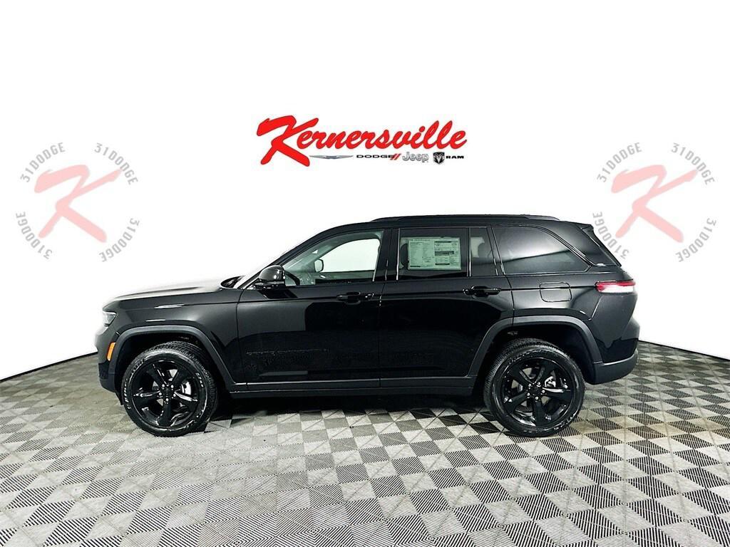 new 2025 Jeep Grand Cherokee car, priced at $39,742