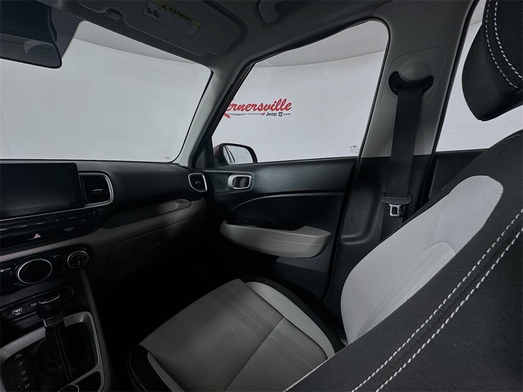 used 2024 Hyundai Venue car, priced at $19,735
