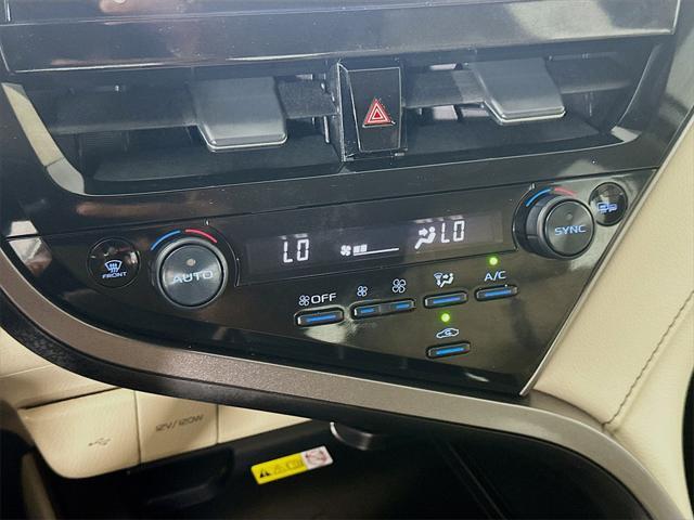 used 2024 Toyota Camry Hybrid car, priced at $29,935