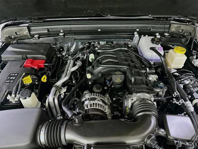 new 2025 Jeep Gladiator car, priced at $53,634