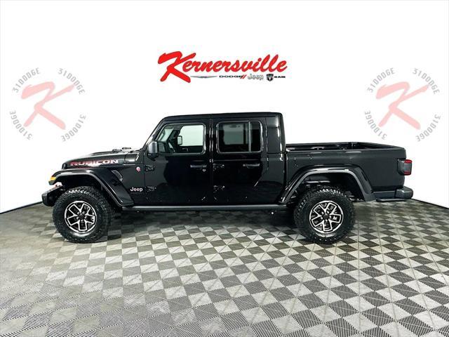 new 2025 Jeep Gladiator car, priced at $53,634
