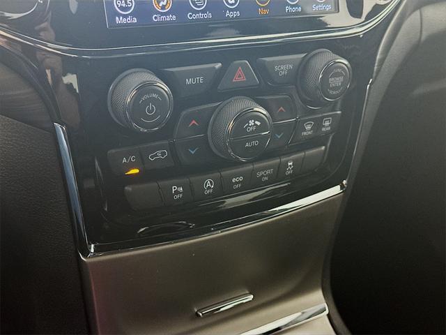 used 2022 Jeep Grand Cherokee car, priced at $27,635