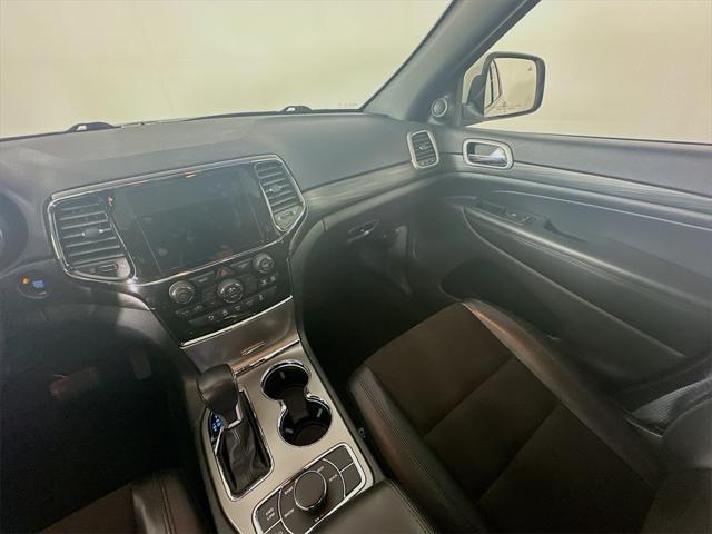 used 2022 Jeep Grand Cherokee car, priced at $27,635