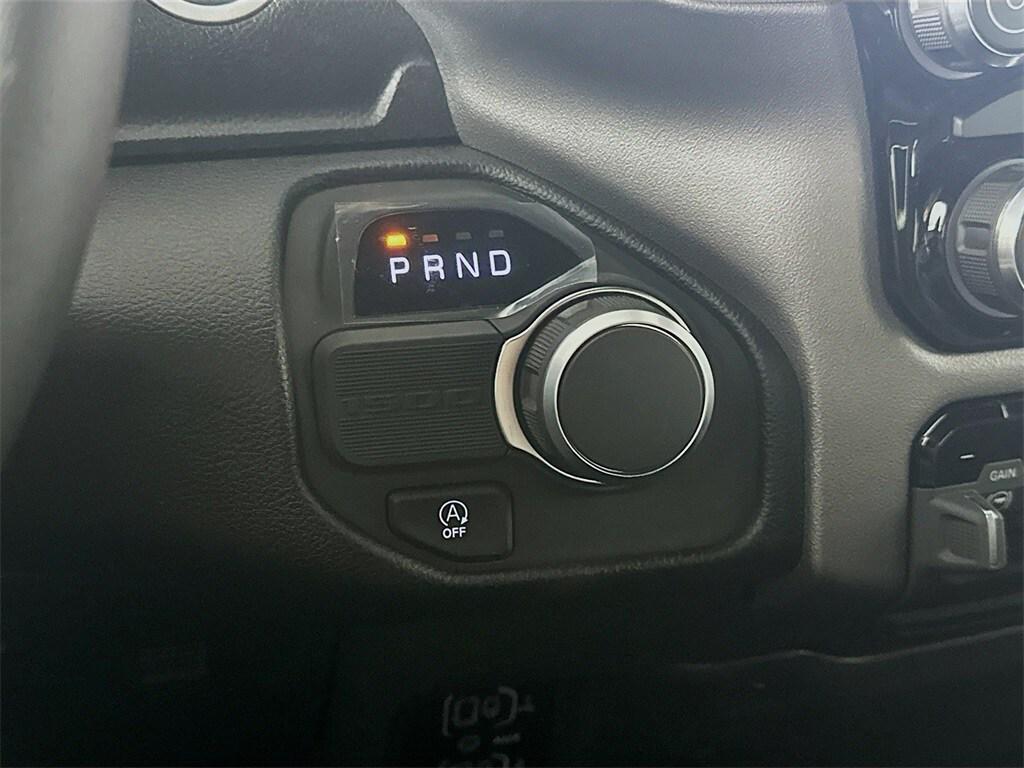 new 2025 Ram 1500 car, priced at $42,512