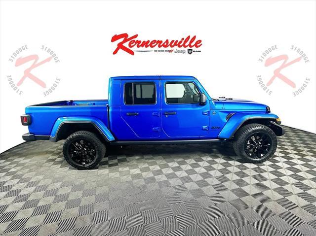 new 2025 Jeep Gladiator car, priced at $40,263