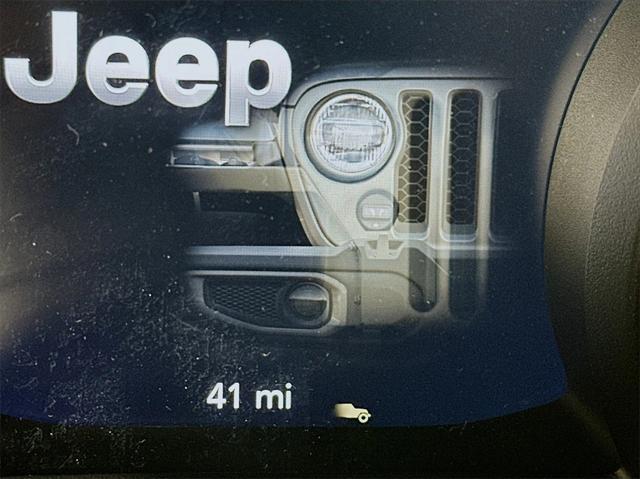 new 2025 Jeep Gladiator car, priced at $50,839