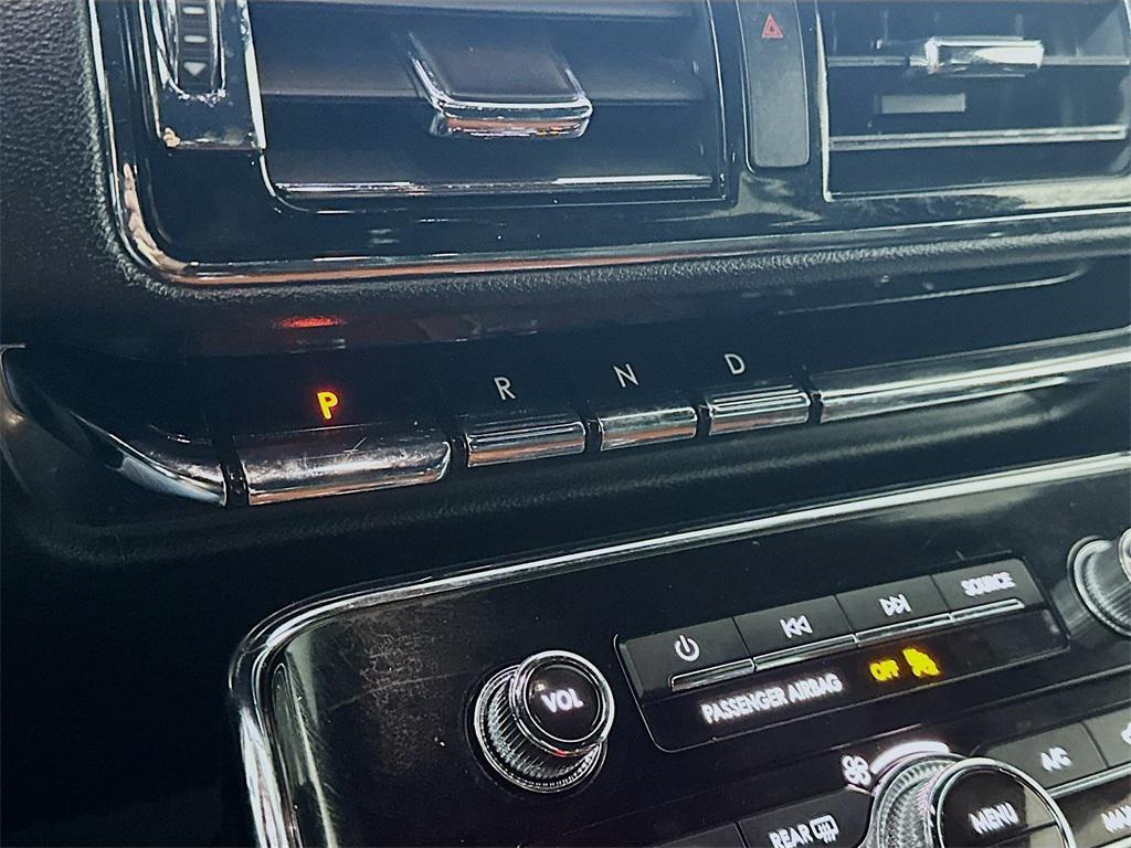 used 2019 Lincoln Navigator car, priced at $29,985