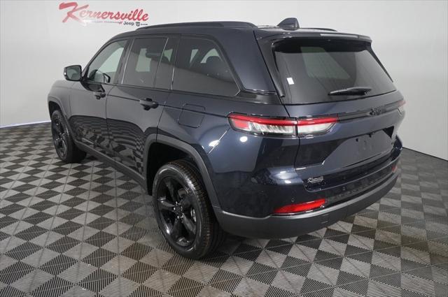 new 2024 Jeep Grand Cherokee car, priced at $43,928