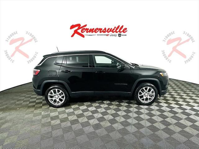 new 2024 Jeep Compass car, priced at $29,983