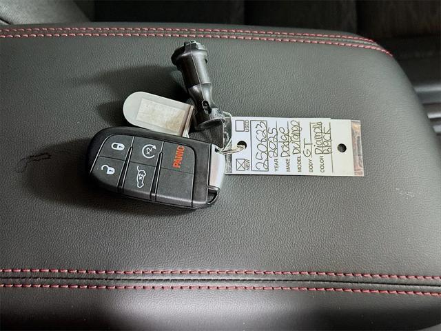 new 2025 Dodge Durango car, priced at $38,086