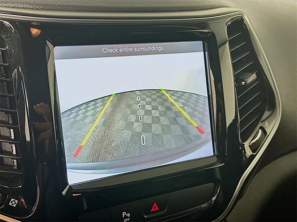 used 2020 Jeep Cherokee car, priced at $19,935