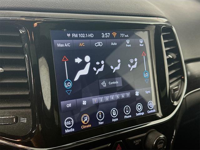 used 2022 Jeep Grand Cherokee car, priced at $27,635